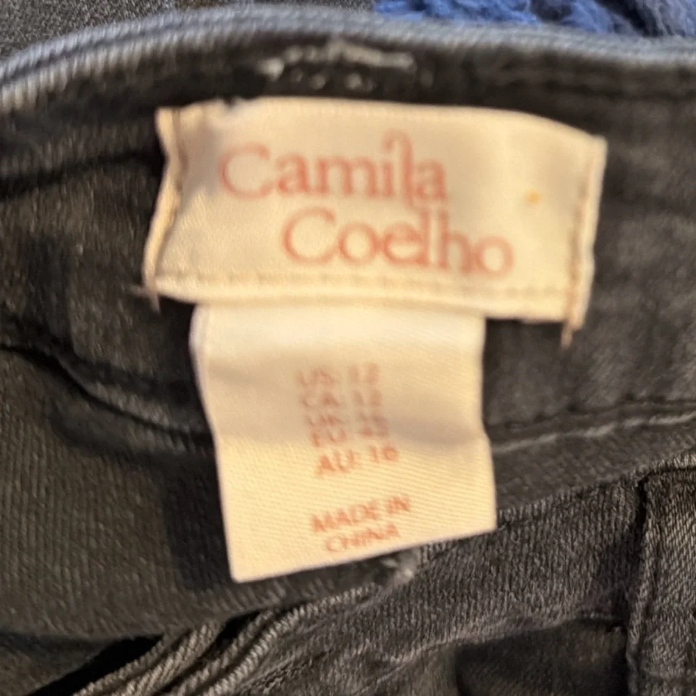 Embellished Elegant Crustal‎ Flowers Camila Coelho Black/Gray High Rise Jeans 12